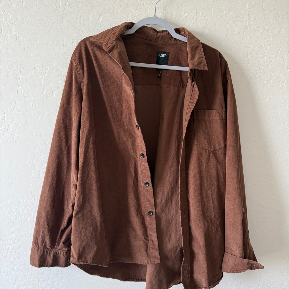 Urban Outfitters Men's Brown Shirt